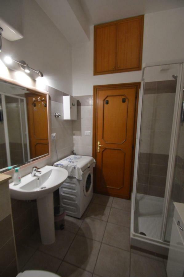Casa Vacanze Zio Gionni Ρώμη Εξωτερικό φωτογραφία